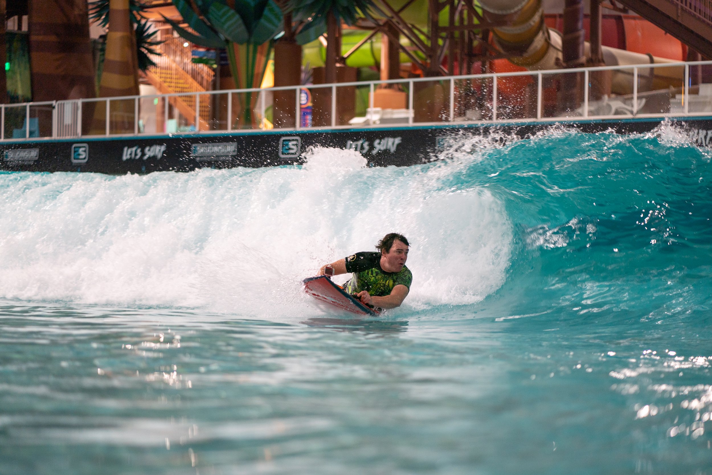 Skudin Surf at American Dream - Indoor Wave Pool